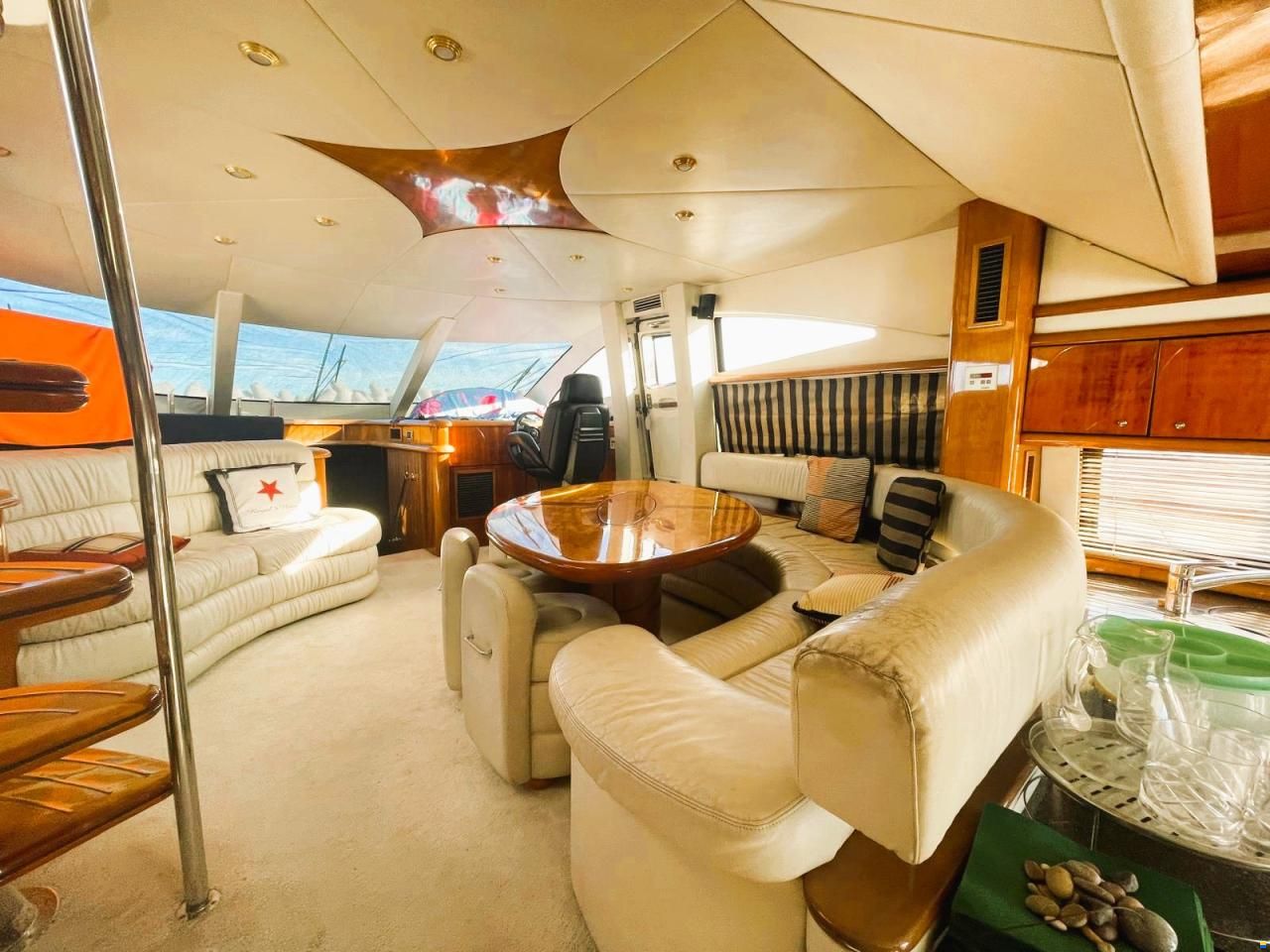 Sunseeker Manhattan 64
