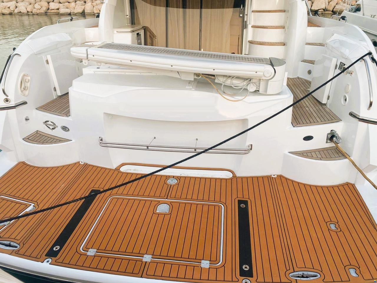 Sunseeker Manhattan 64