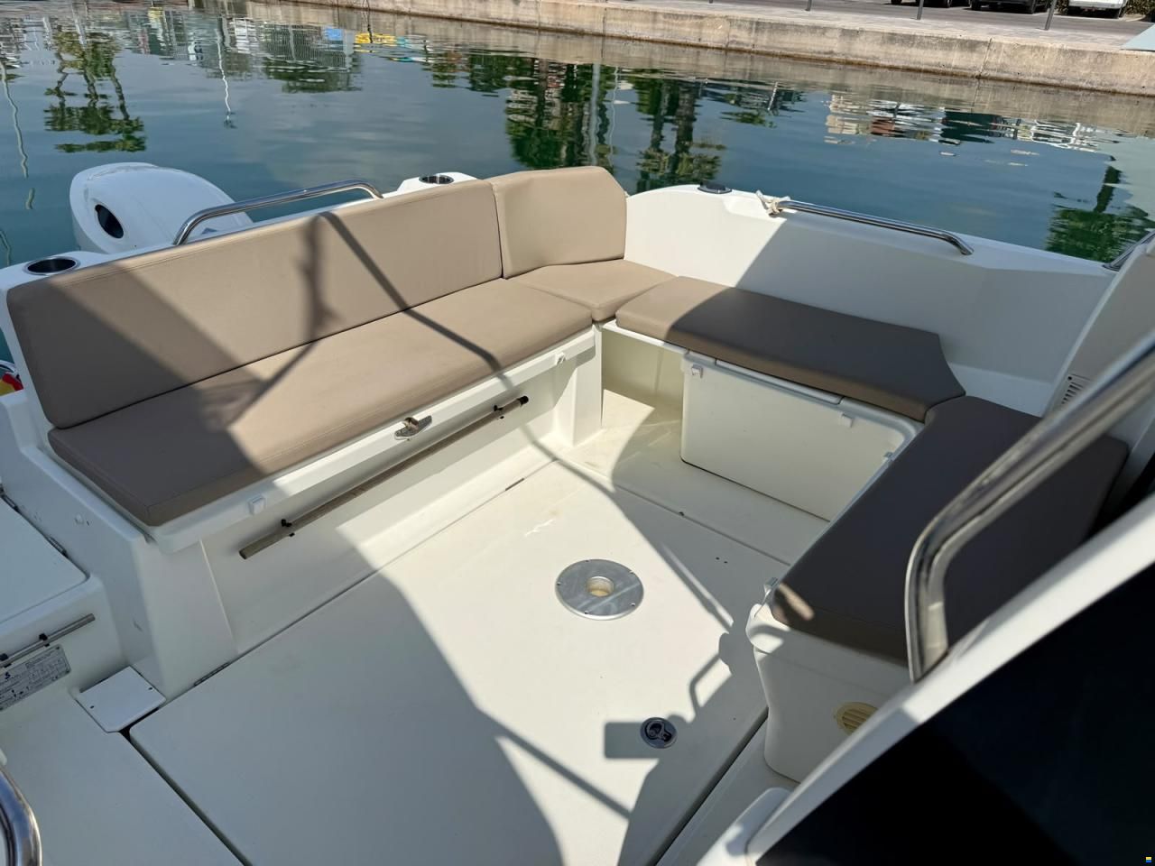 Beneteau Antares 8