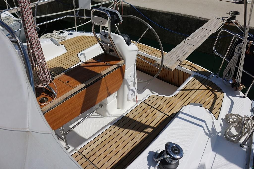 Bavaria 33 Cruiser