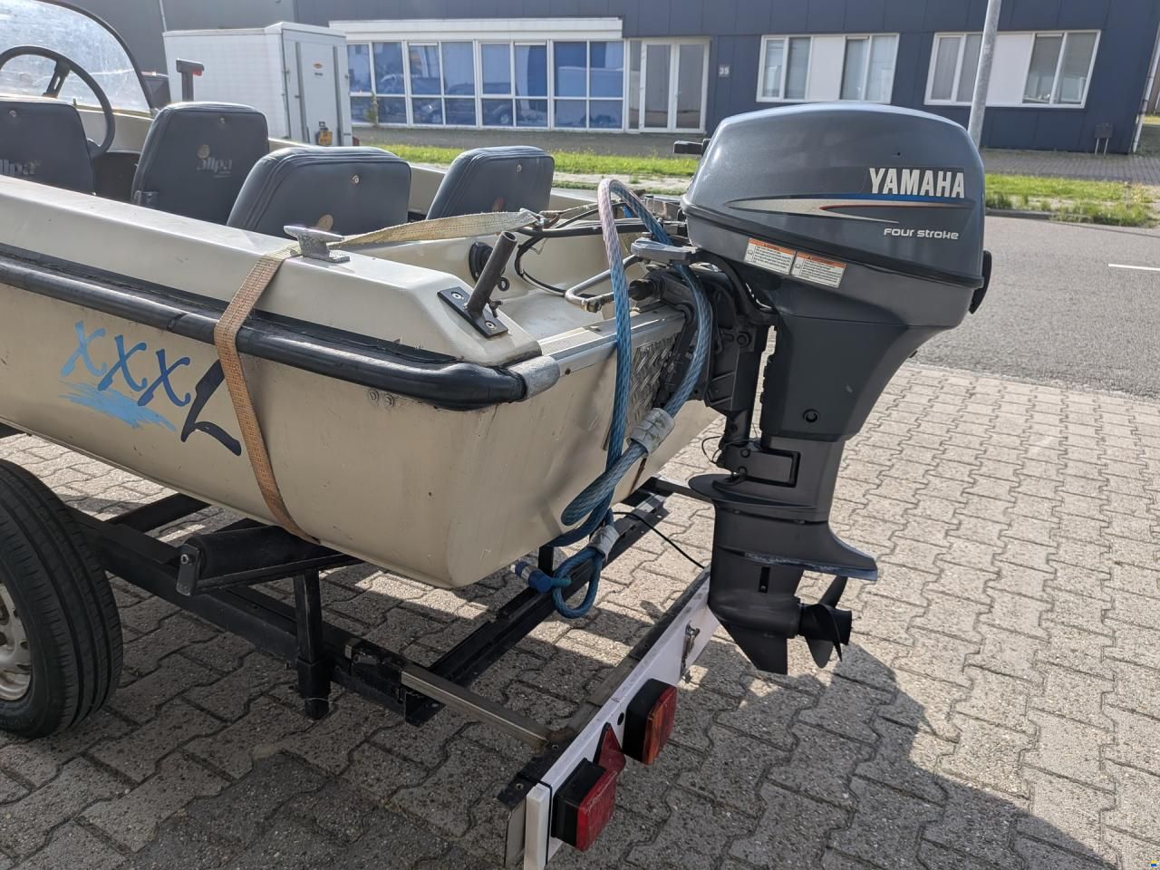 Boot met trailer