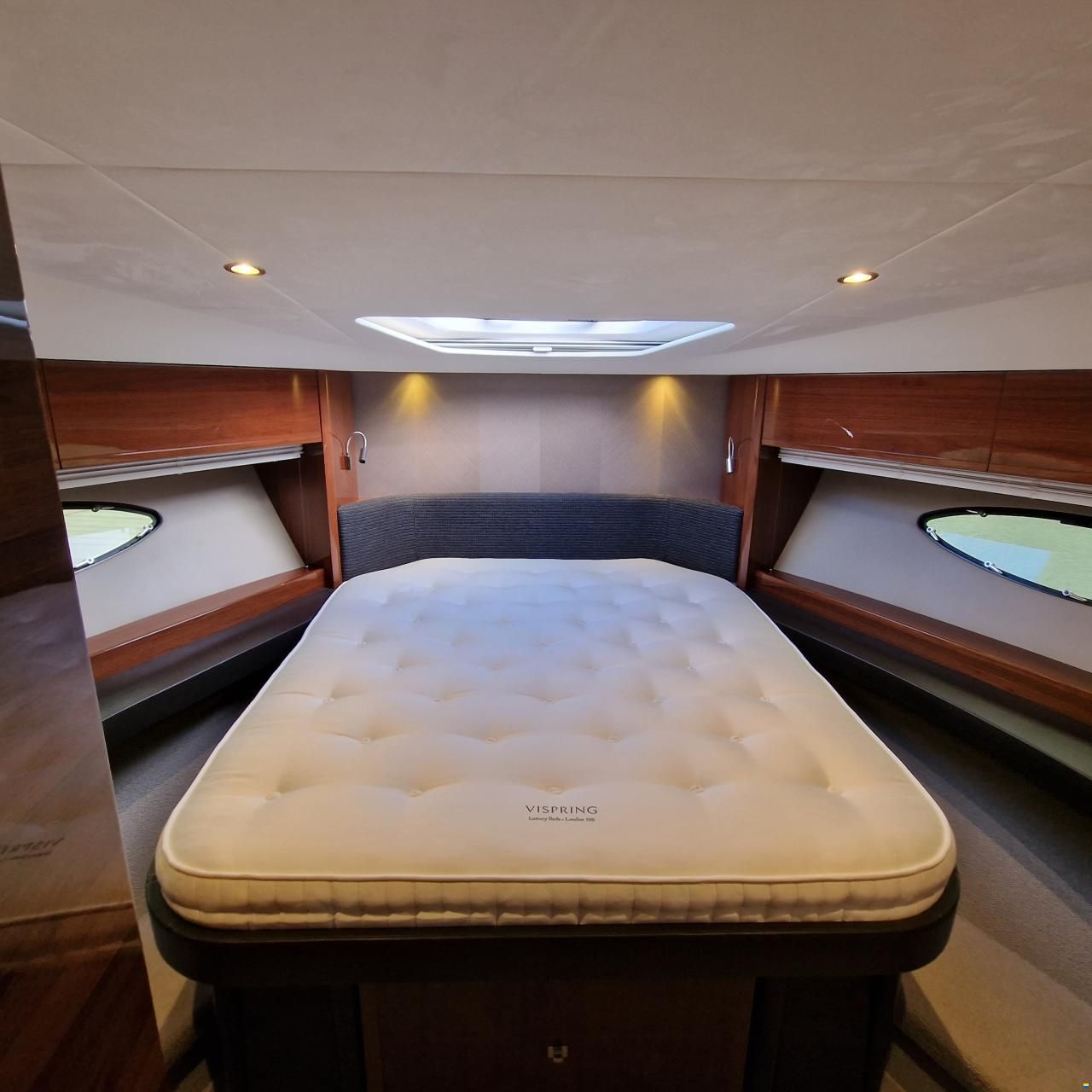 Princess 56 Fly