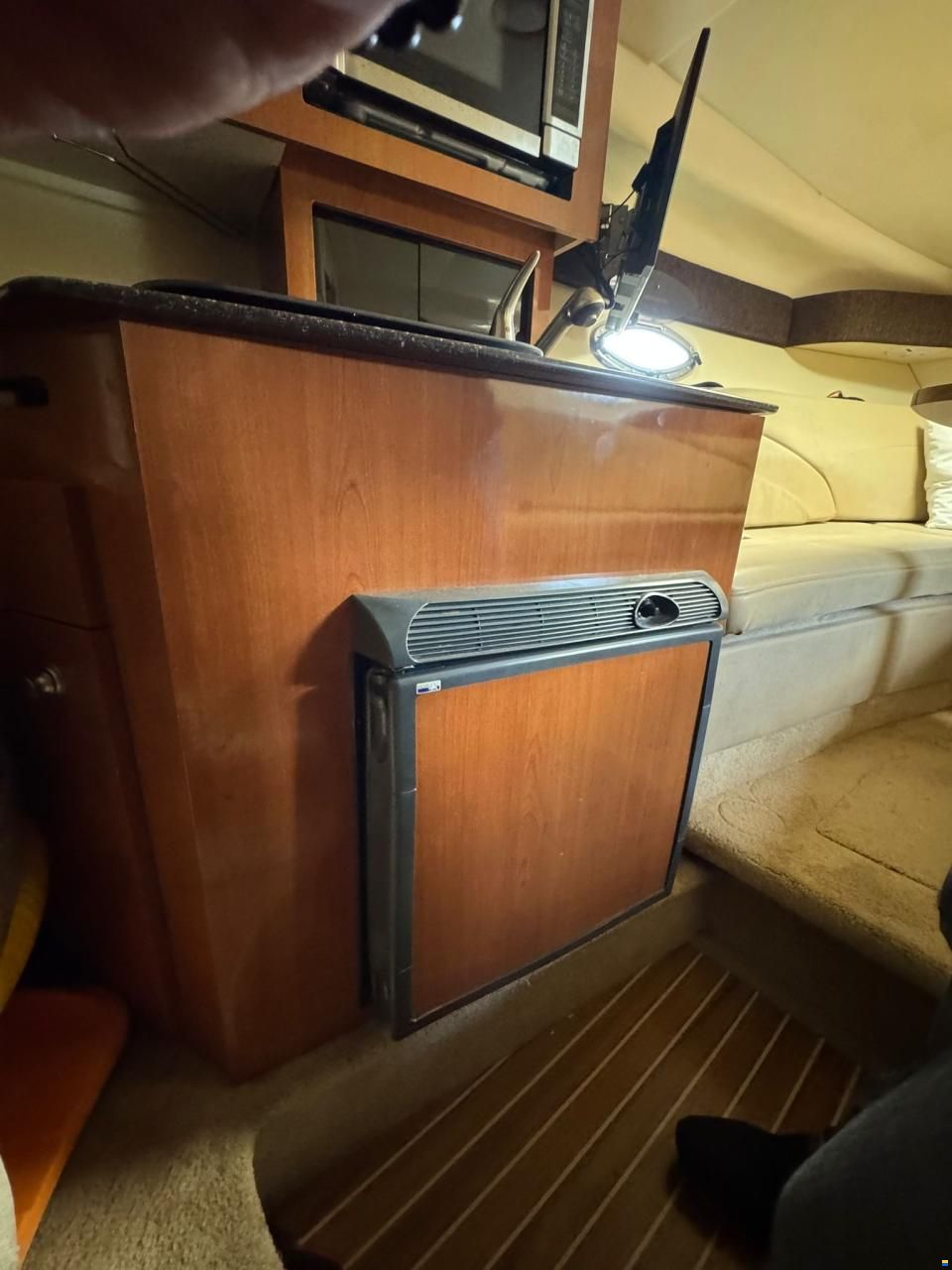 Maxum 2700 SE