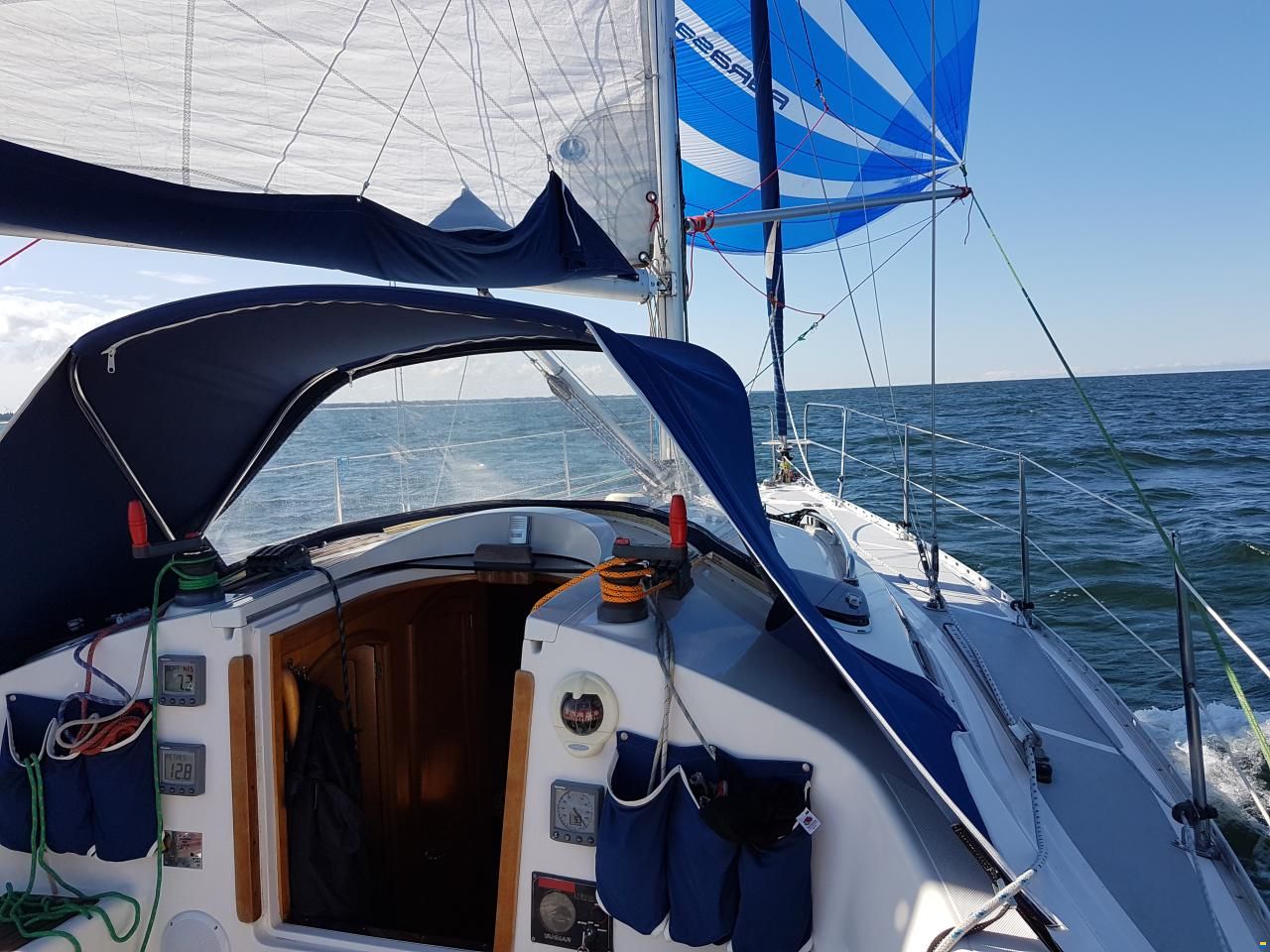 Tango 30