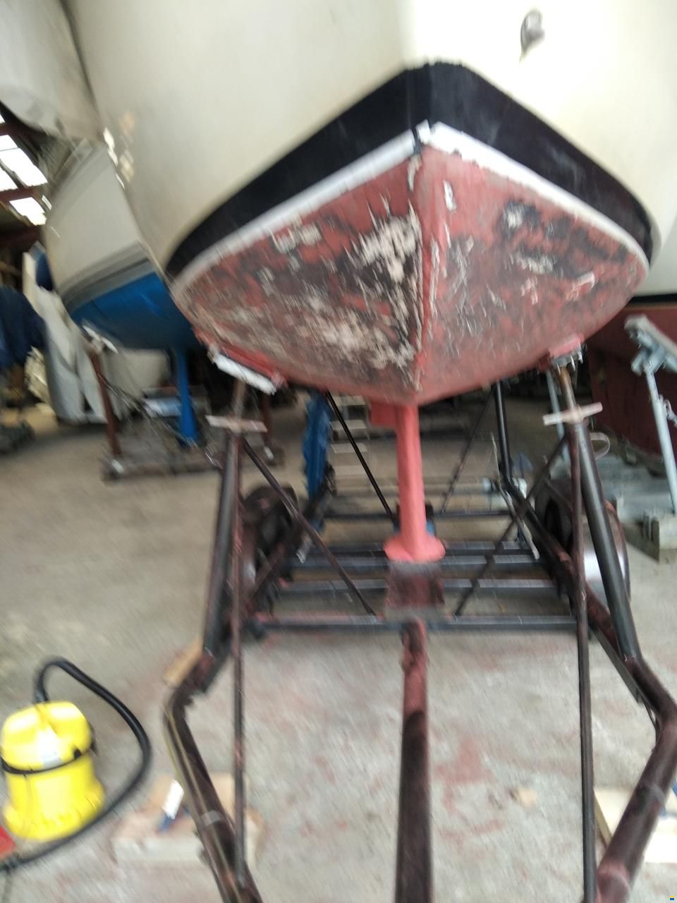 Bavaria 707