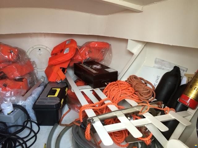 Snel varende aluminium motorboot