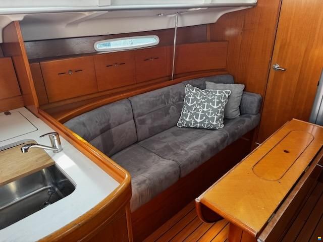 Beneteau First 40.7