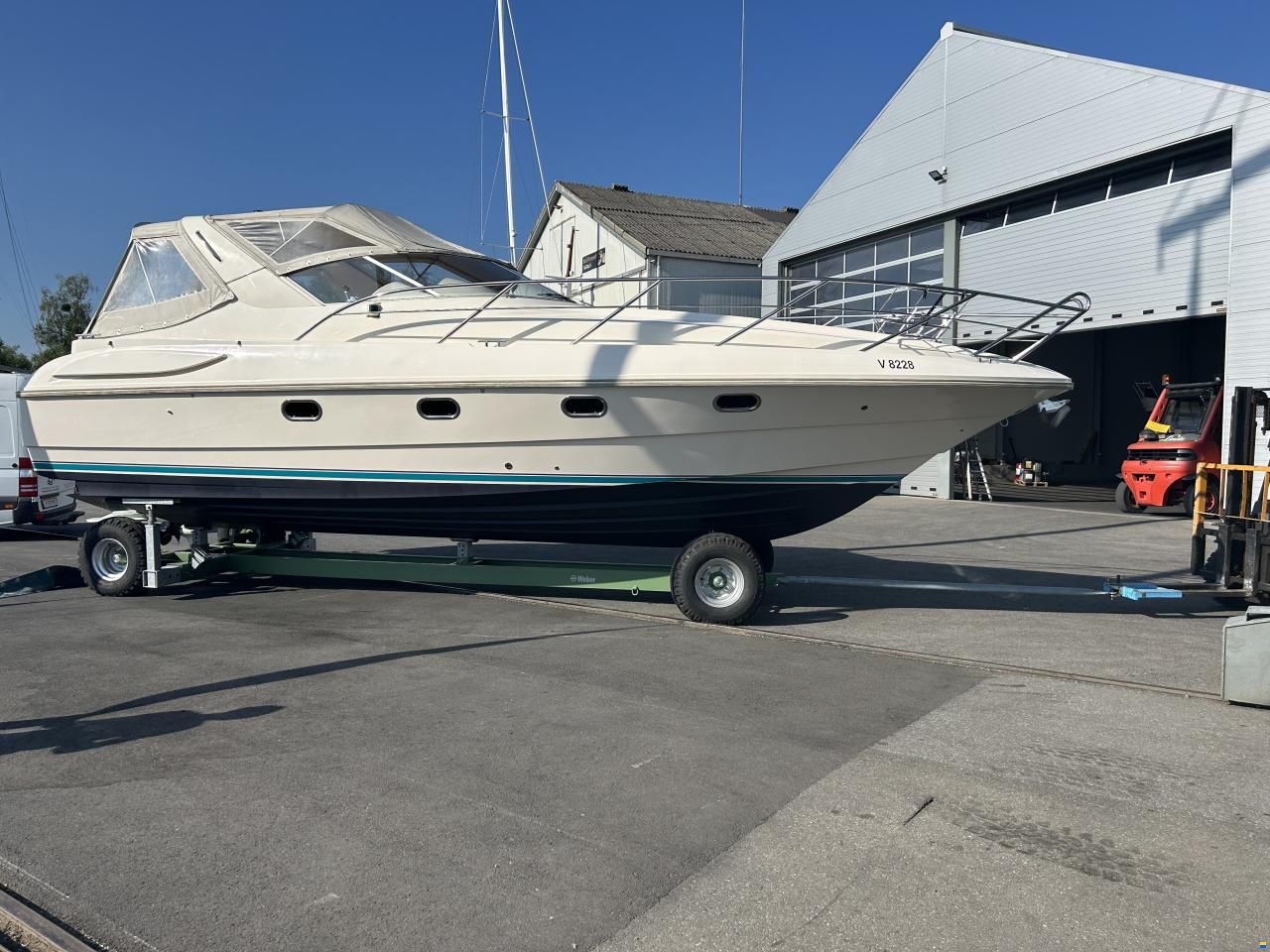 Windy 33 Mistral