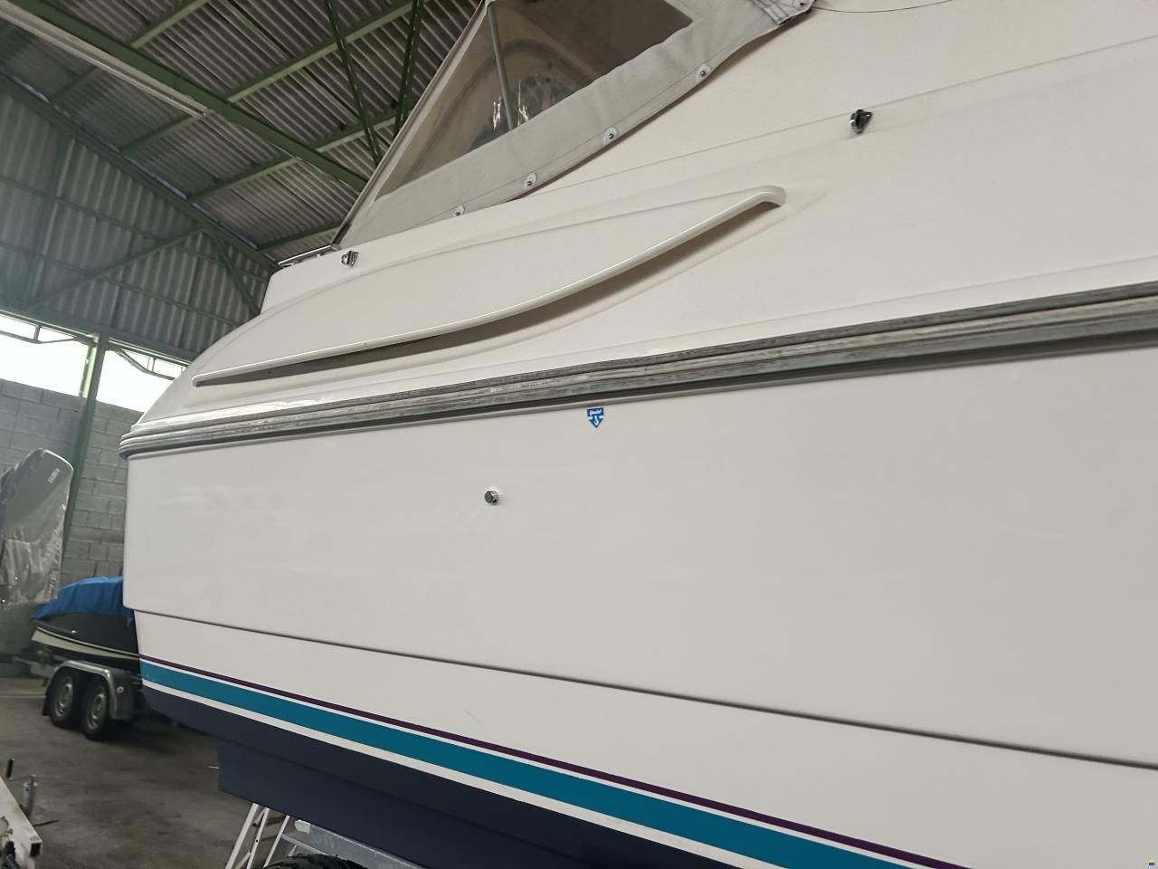 Windy 33 Mistral