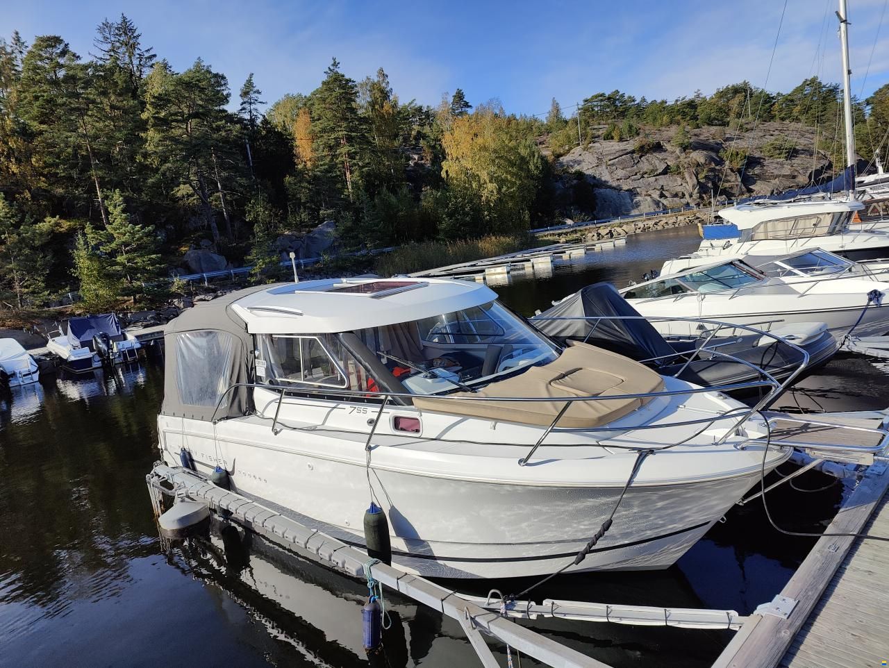 Jeanneau Merry Fisher 755