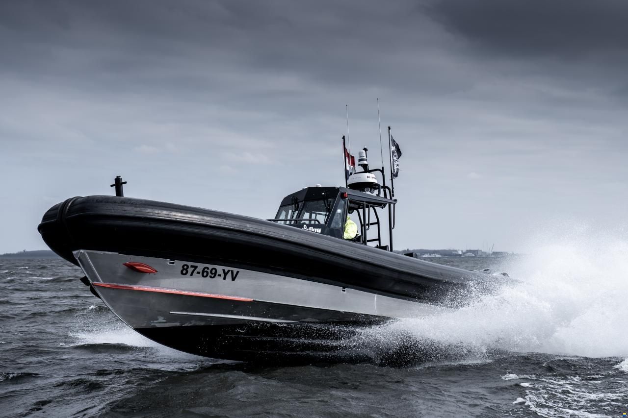Zodiac HDR RHIB KD workboats