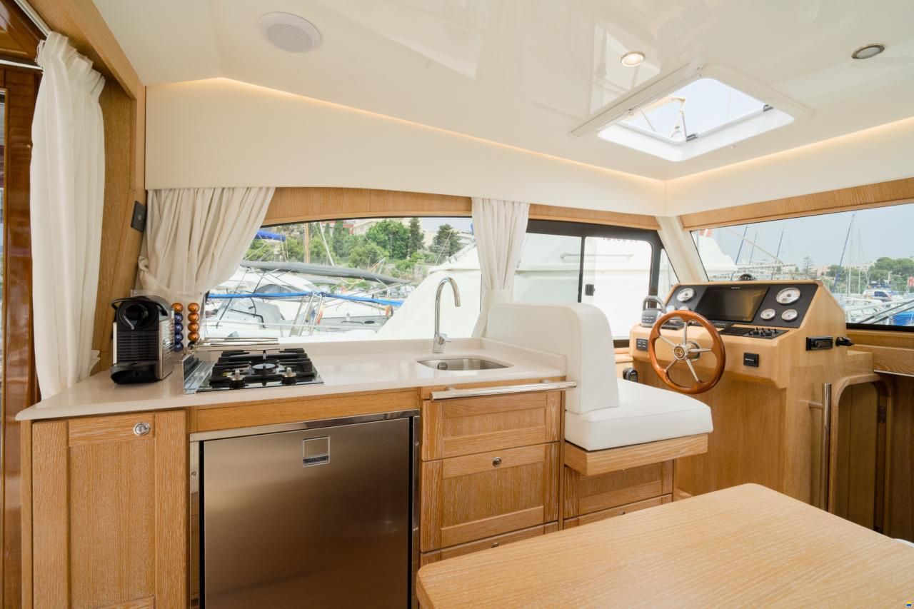 Sasga Yachts Menorquin 34