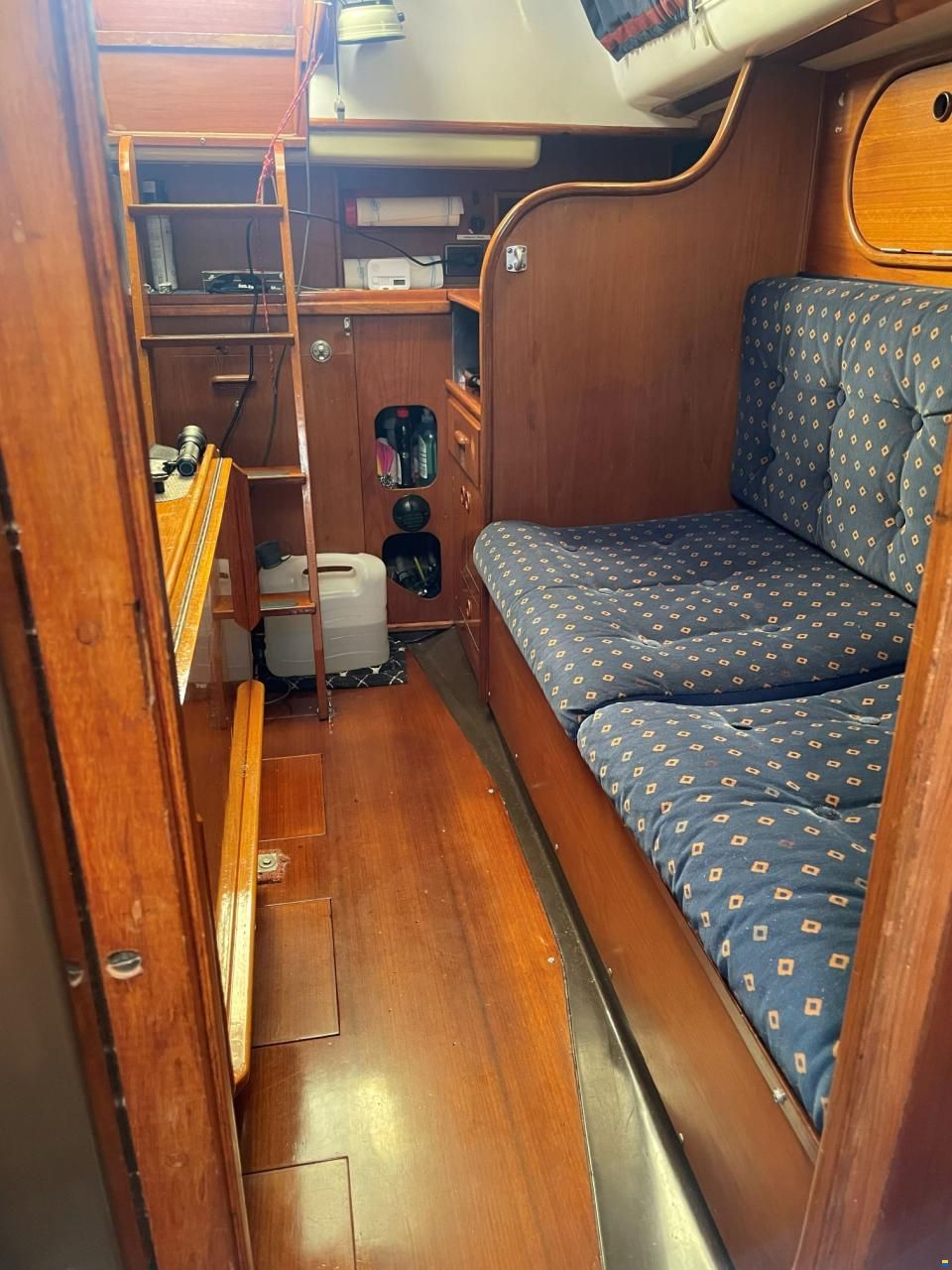 Jeremy Rogers Limited Contessa 28