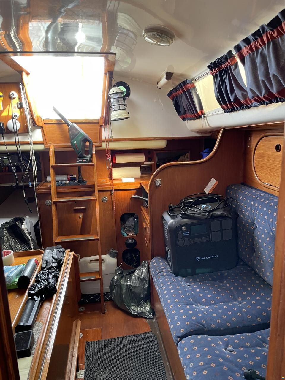 Jeremy Rogers Limited Contessa 28
