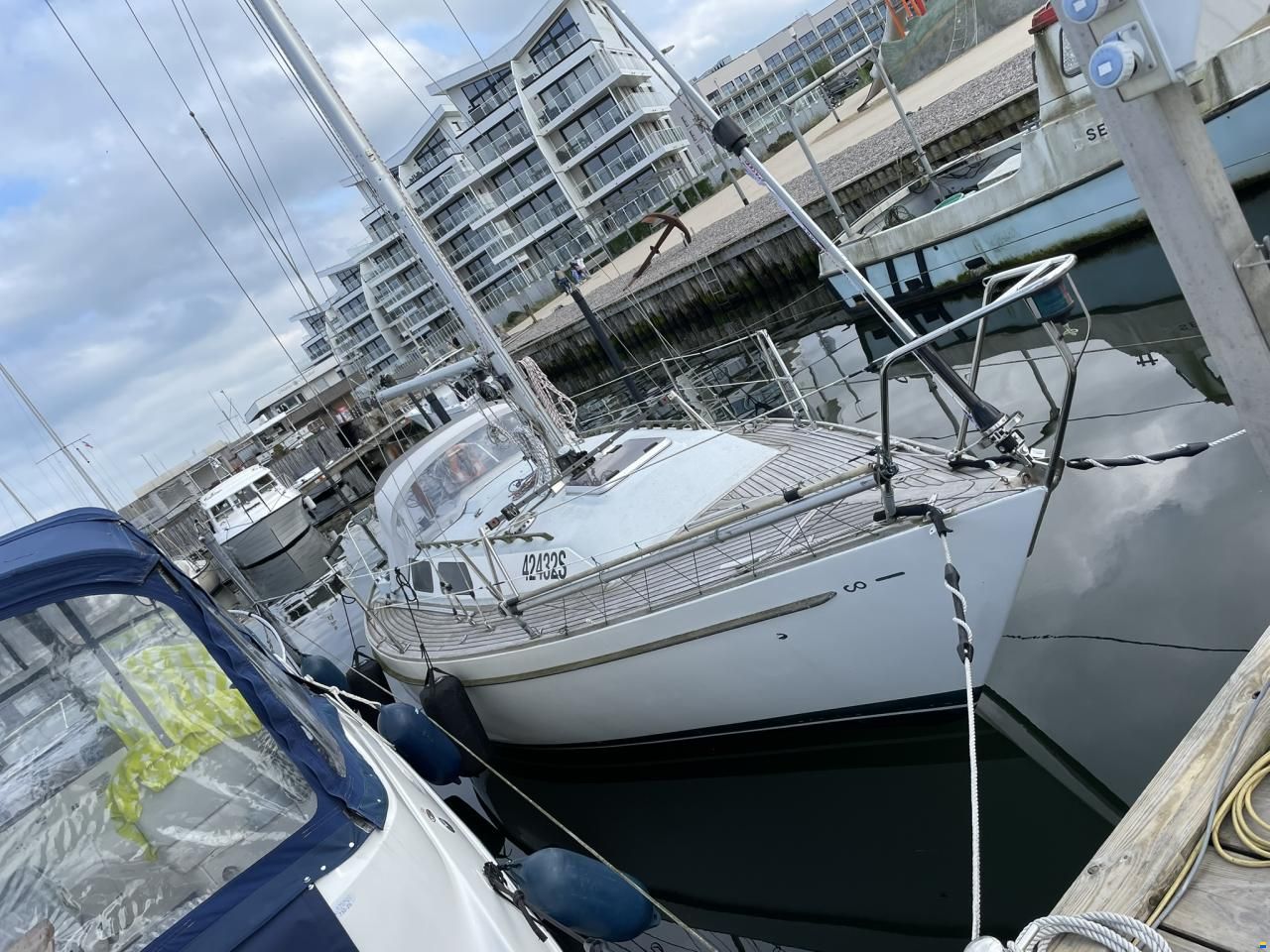 Jeremy Rogers Limited Contessa 28