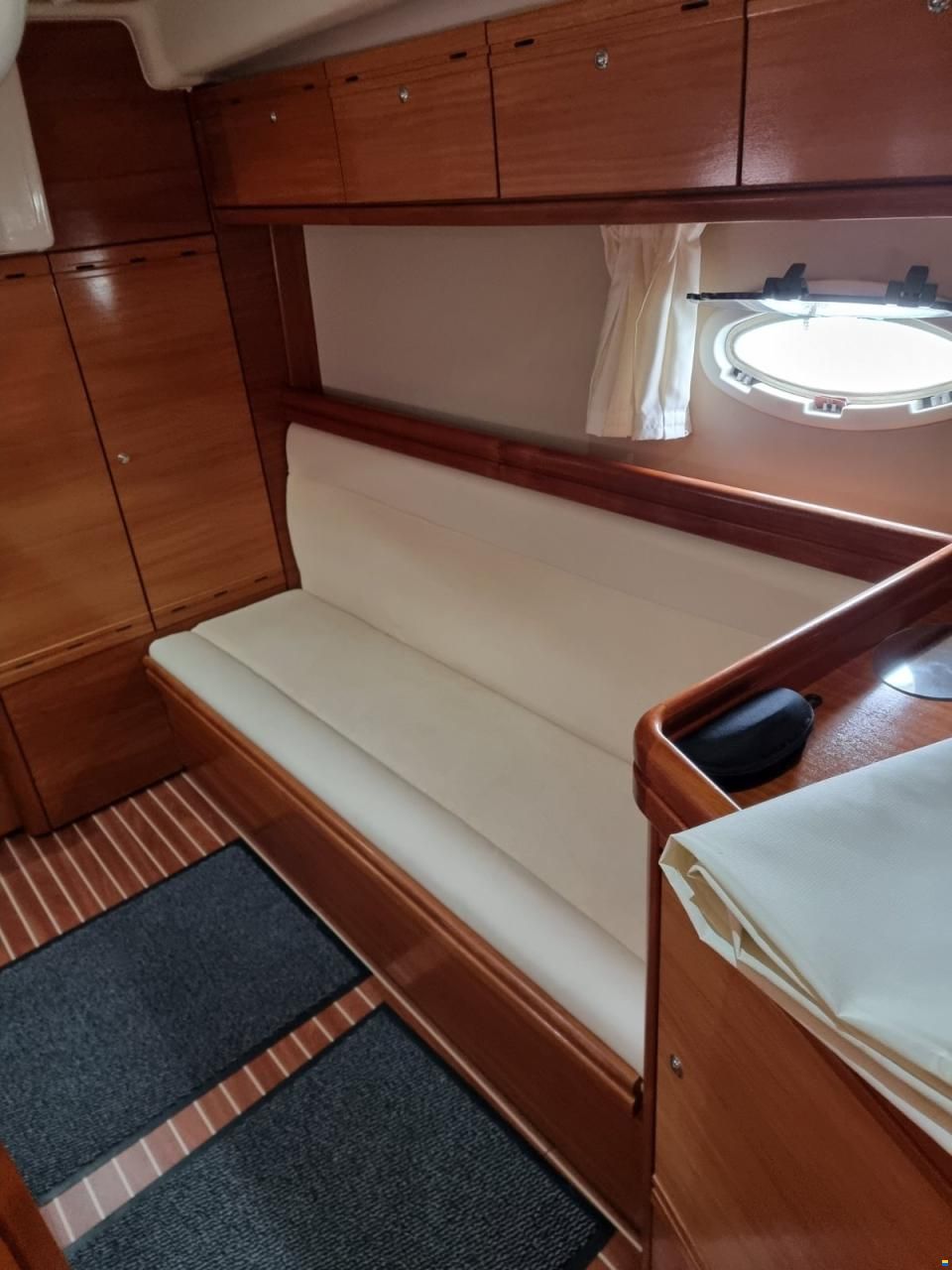 Bavaria 37 HT A/C