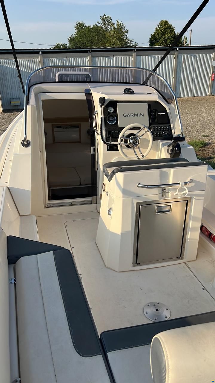 Nuova Jolly Prince 23 Cabin