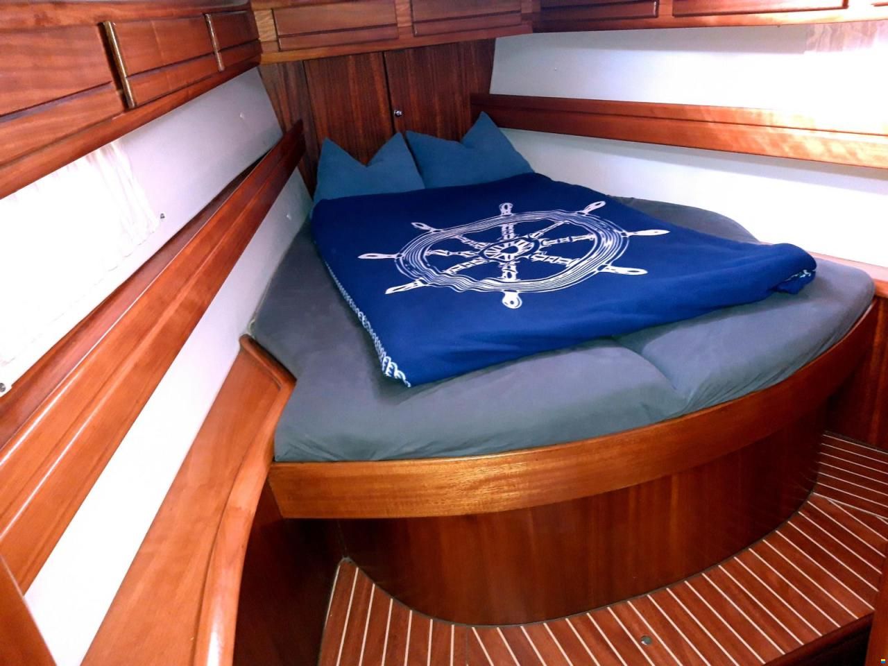 Bavaria 42 Cruiser