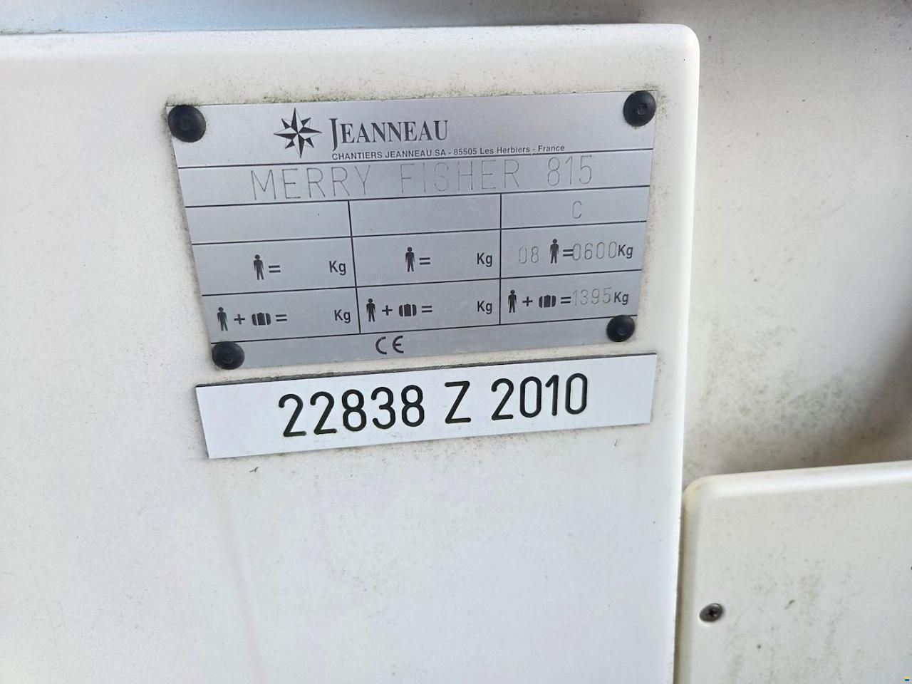 Jeanneau Merry Fisher 815