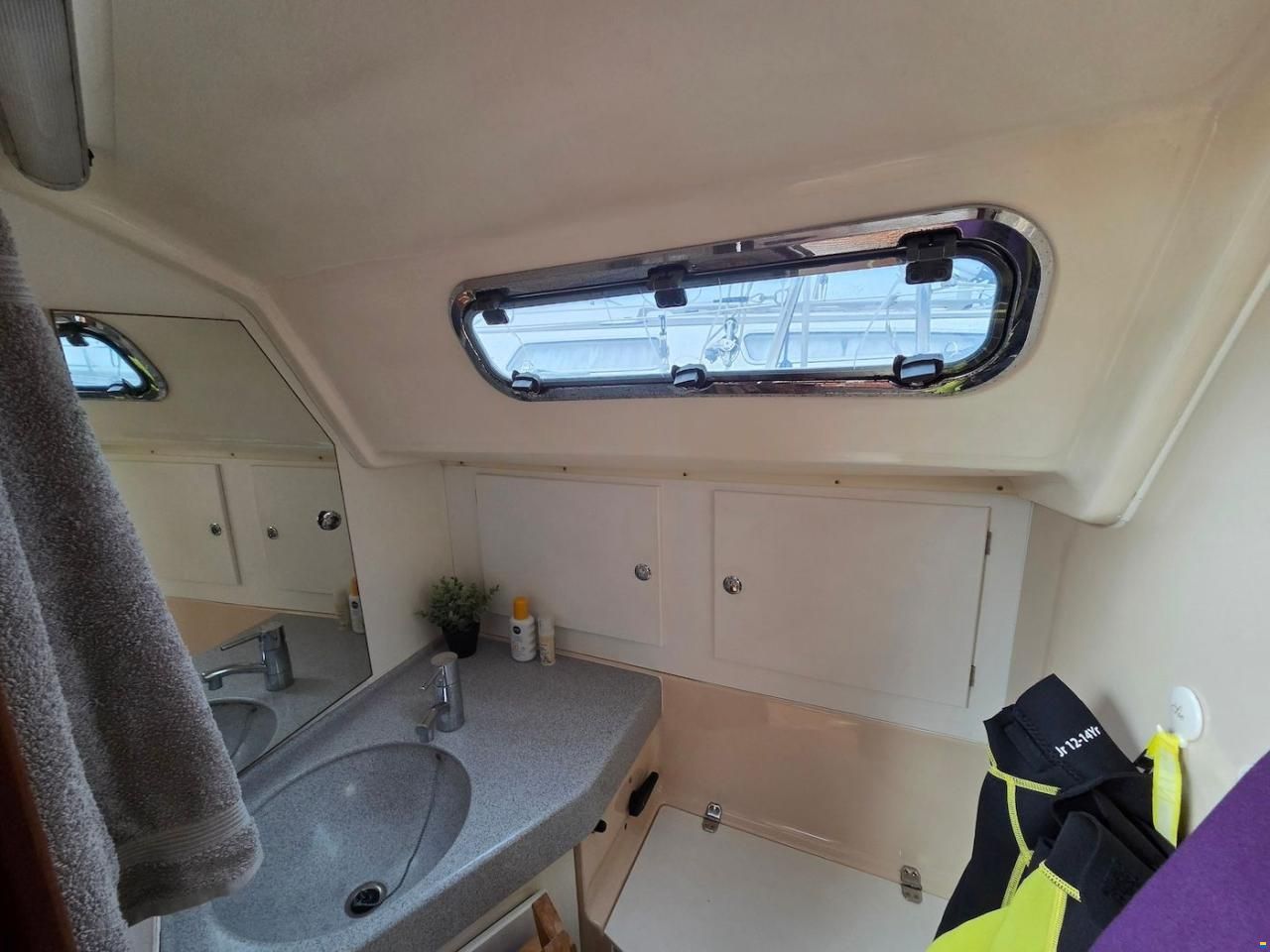 Bavaria 37.3