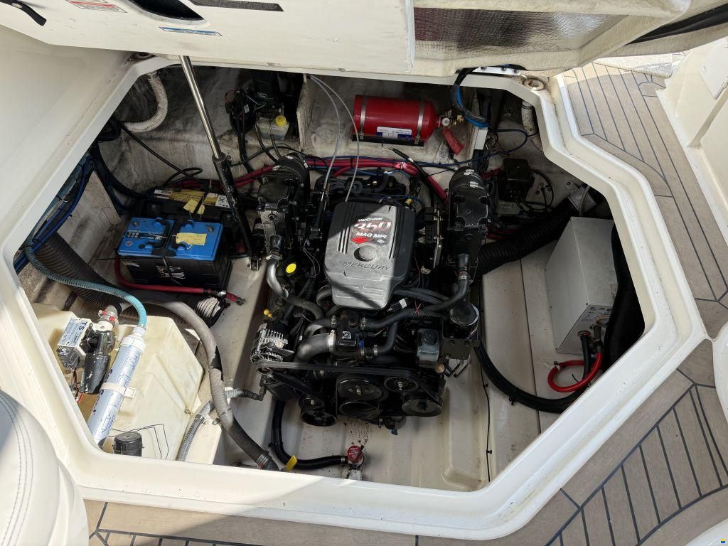 Sea Ray Sundancer 275