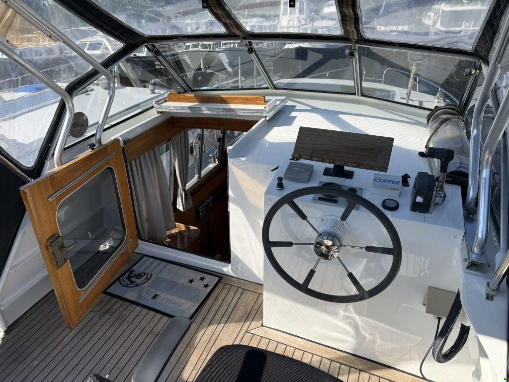 Linssen 35SE