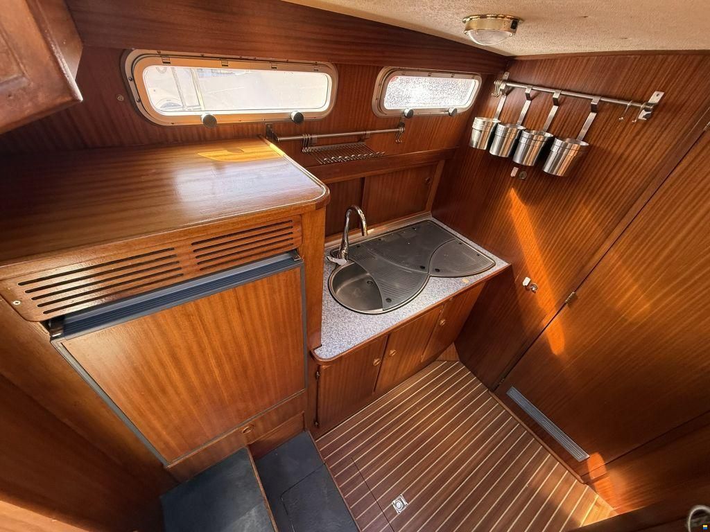 Linssen 35SE