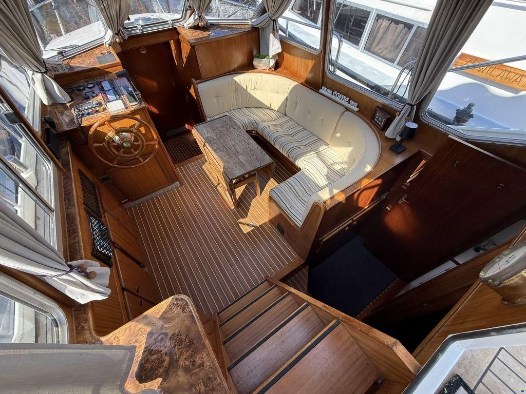 Linssen 35SE