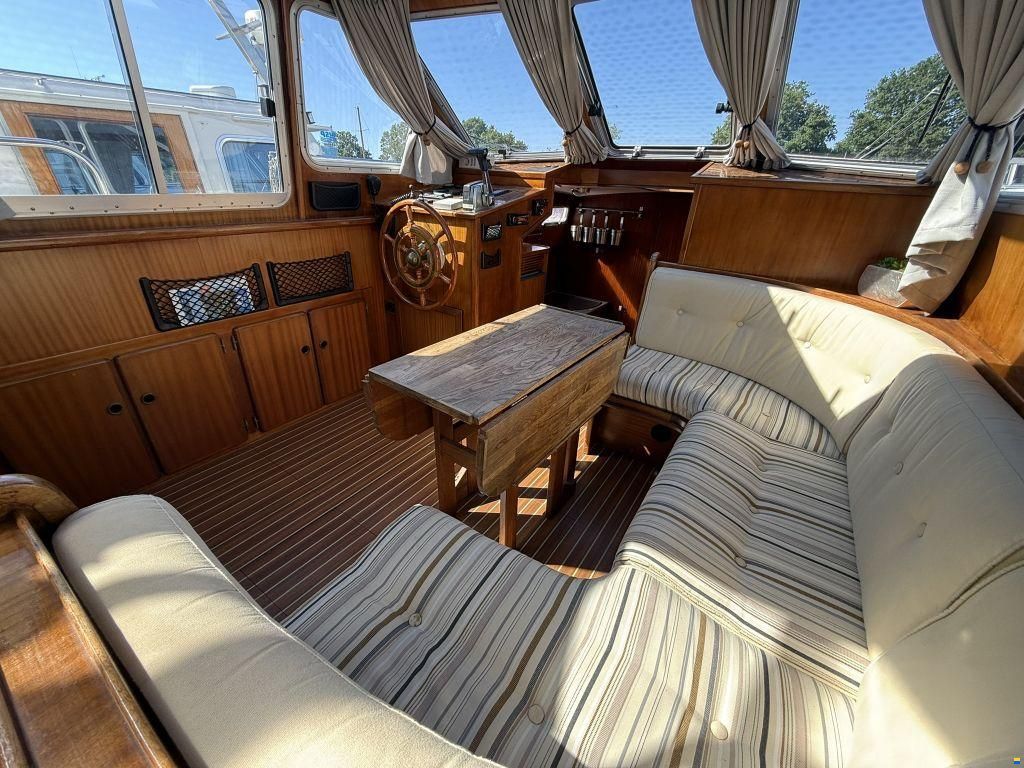 Linssen 35SE
