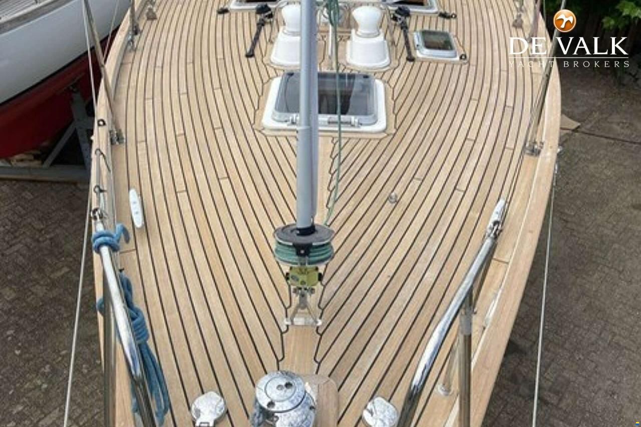 Tradewind 35