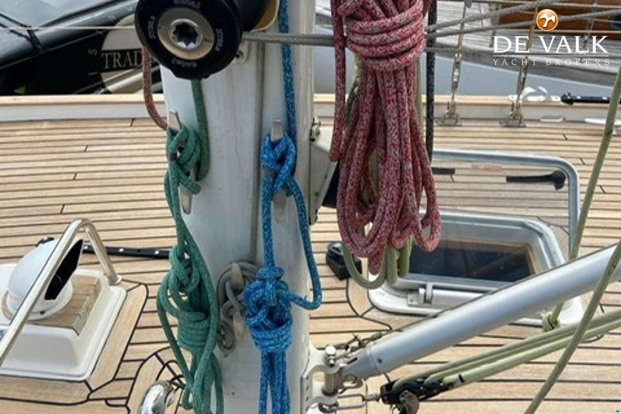 Tradewind 35