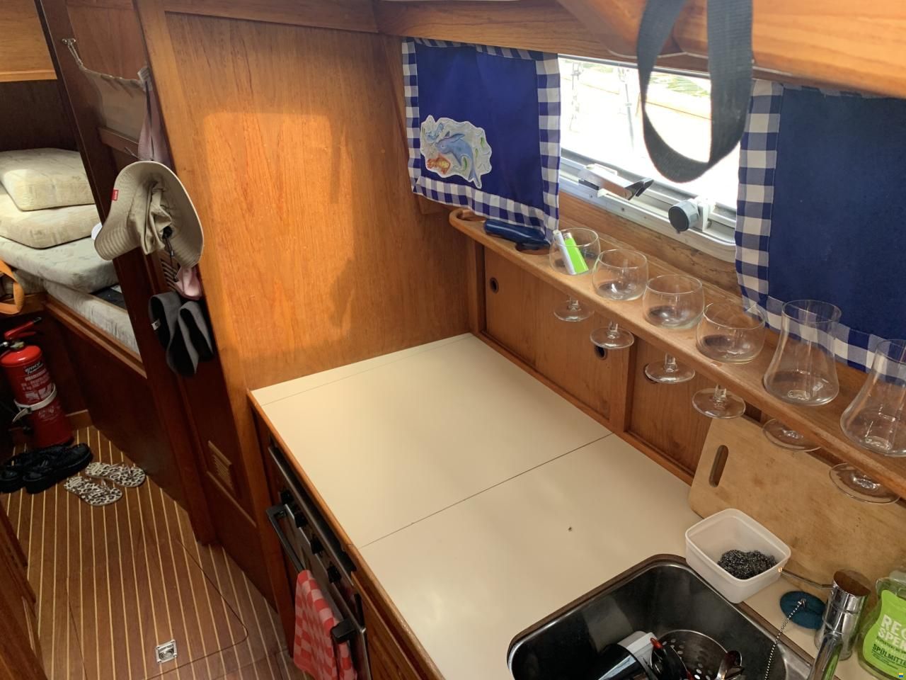 Nauticat 33