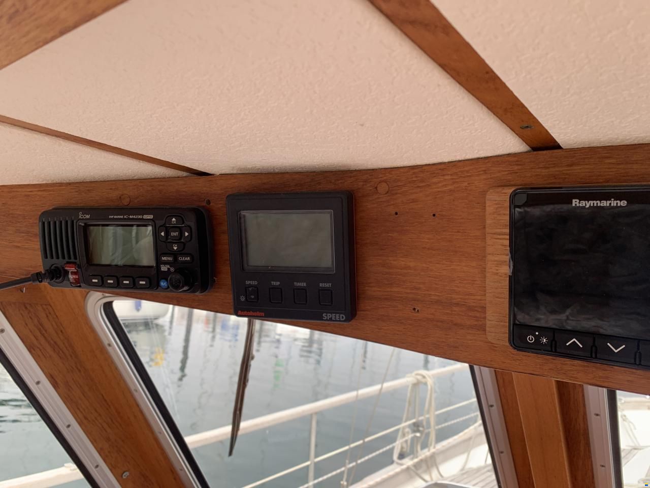 Nauticat 33