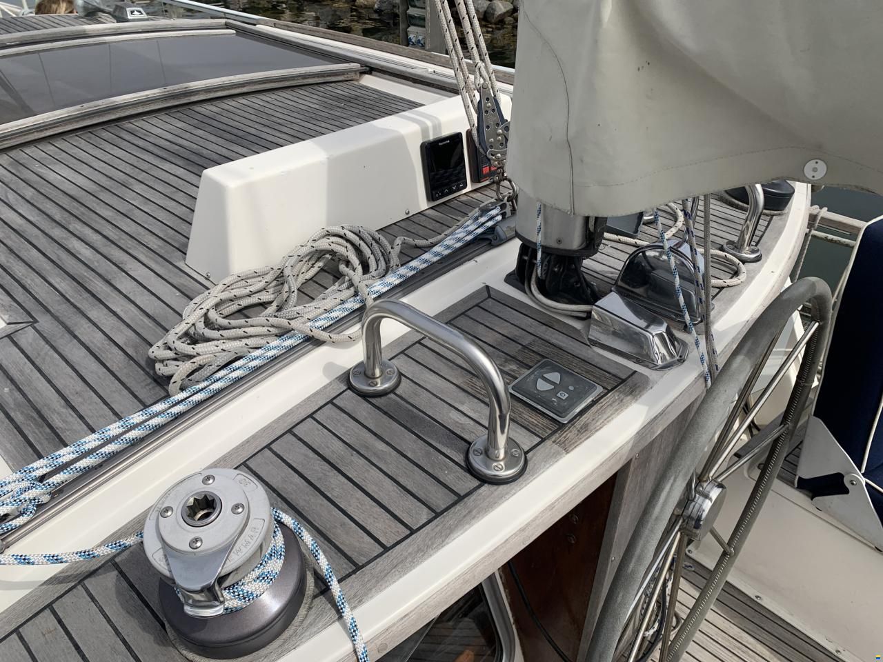 Nauticat 33