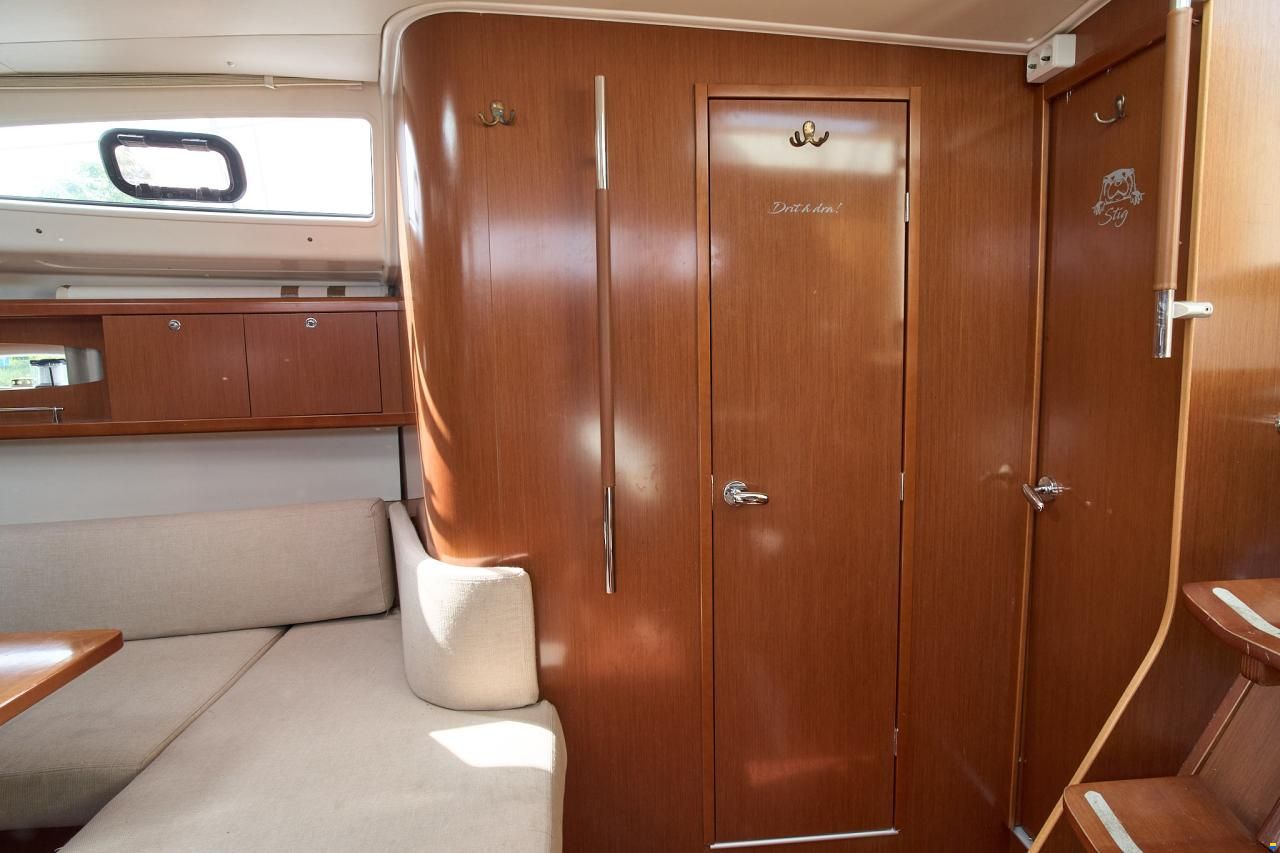 Beneteau Oceanis 40