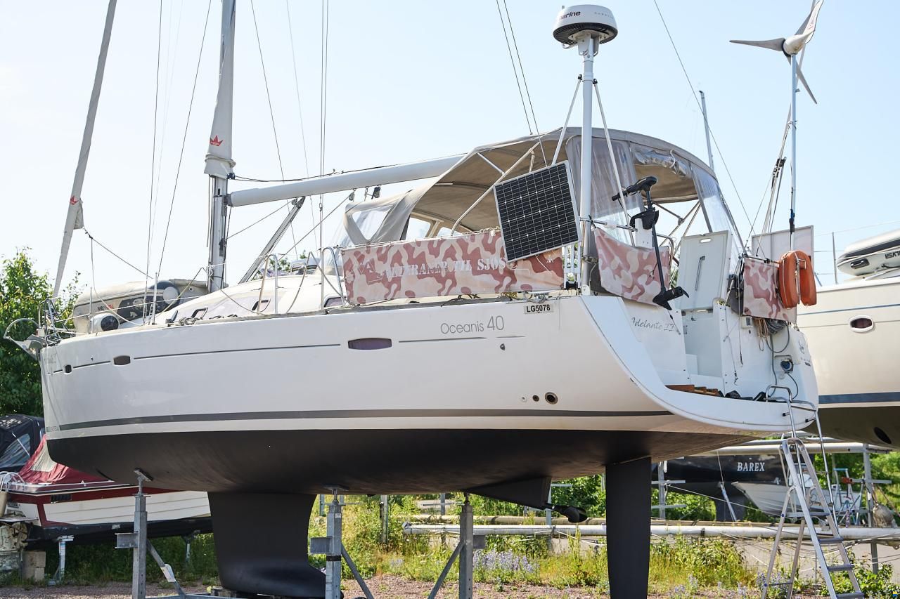 Beneteau Oceanis 40
