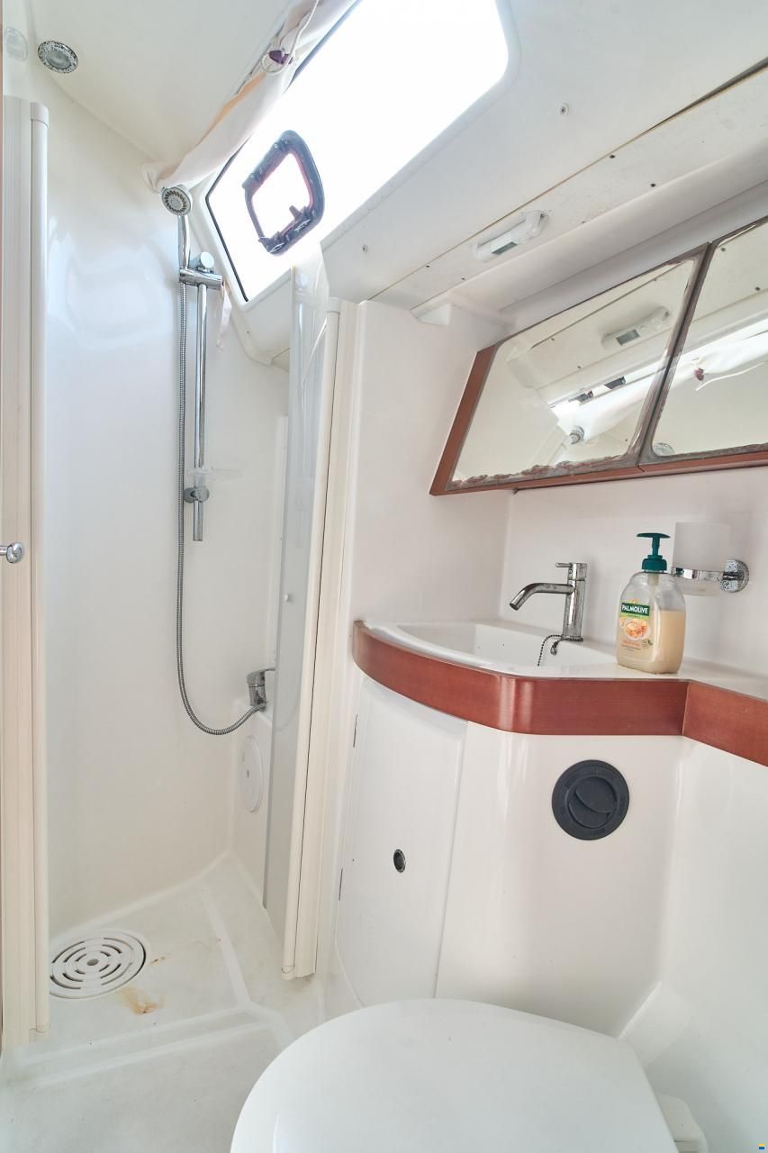 Beneteau Oceanis 40