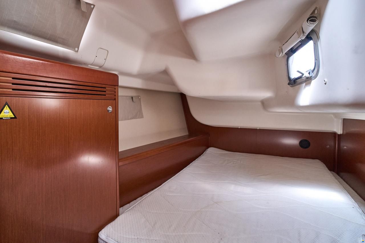 Beneteau Oceanis 40