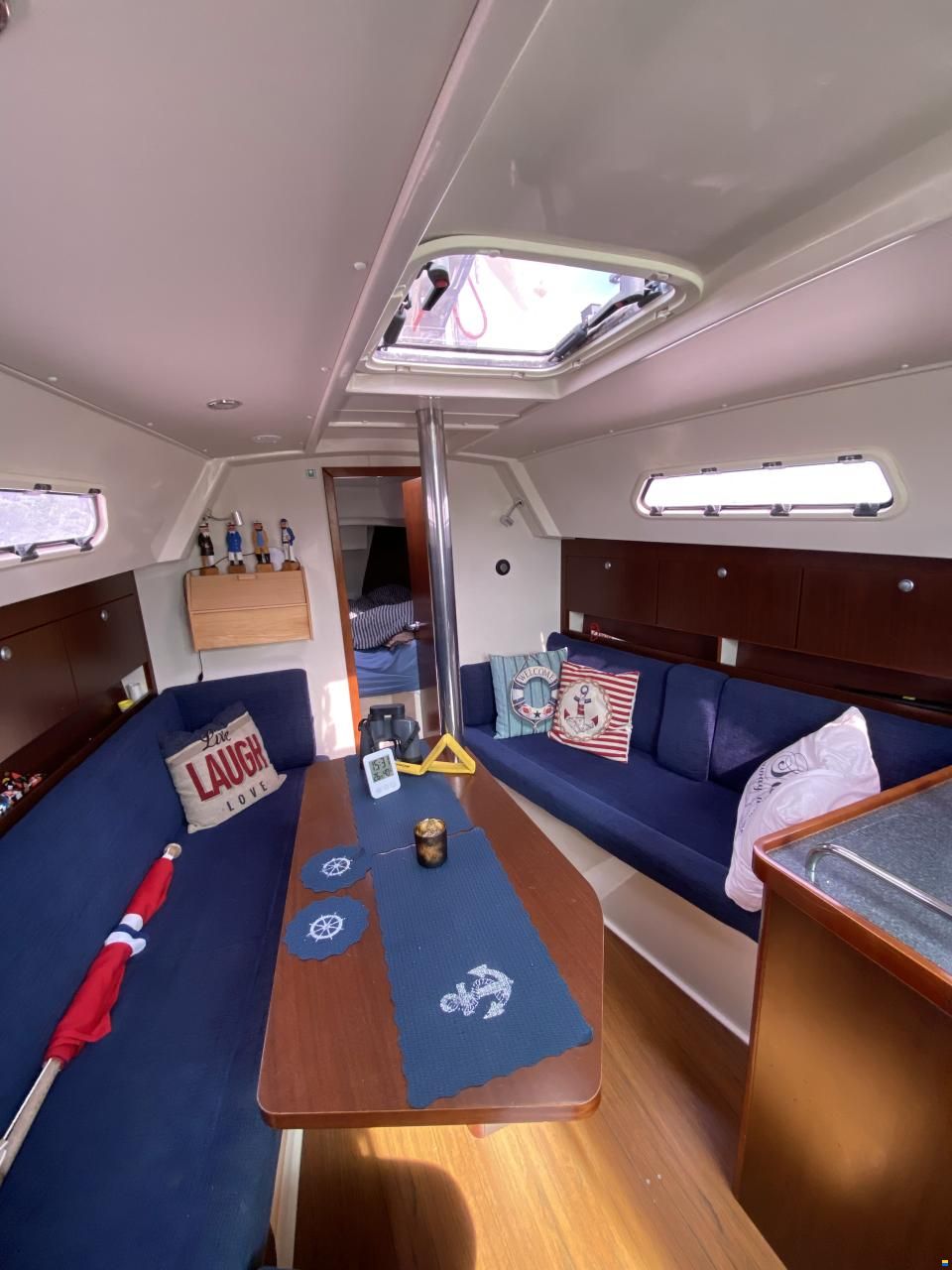 Hanse 320
