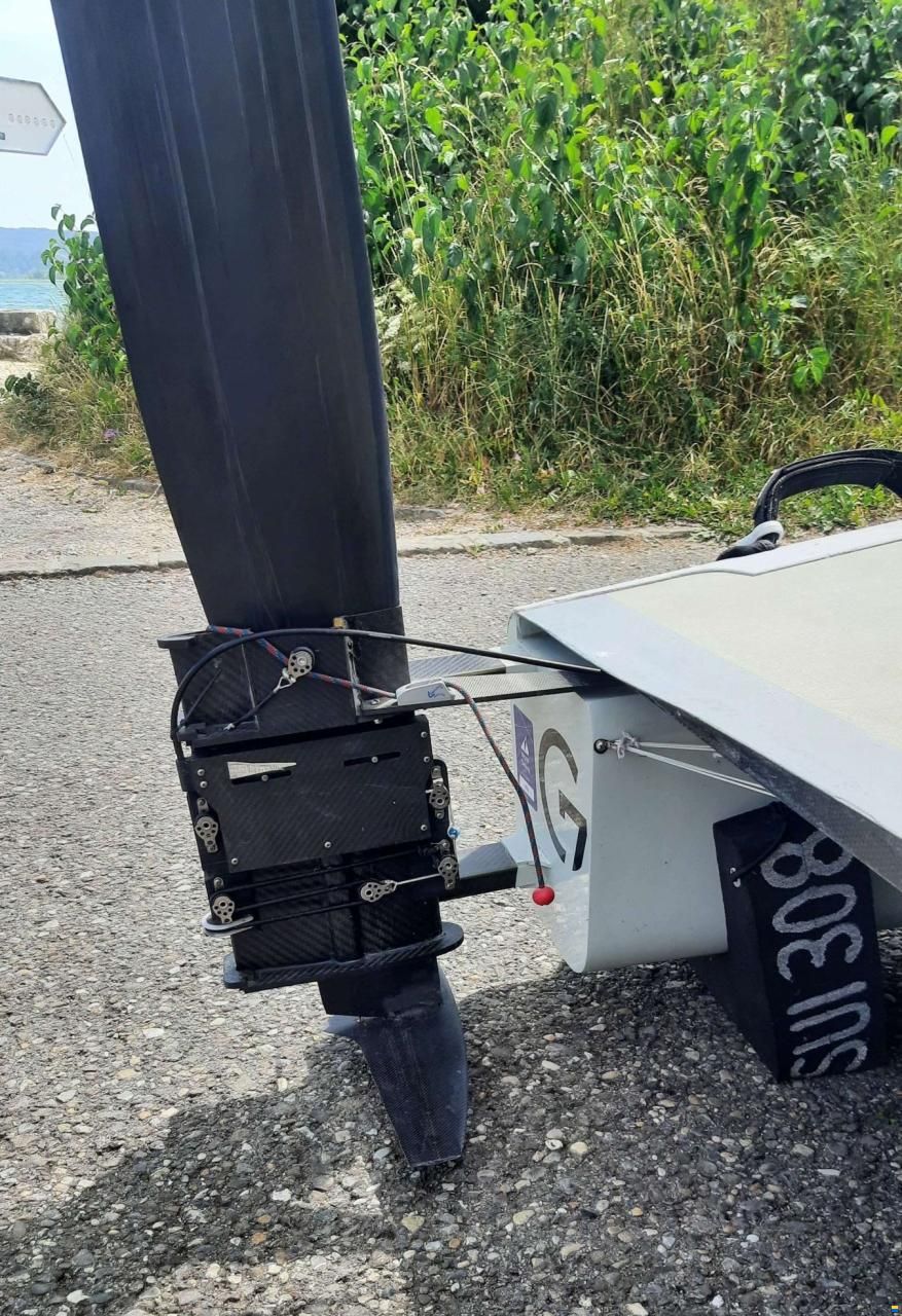 Scheurer A-Cat G7 foiling