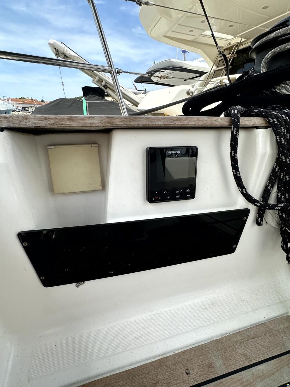 Dufour 44