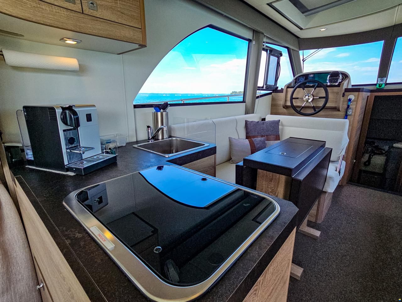 Boarncruiser Boarnstream Elegance 1100 Sedan