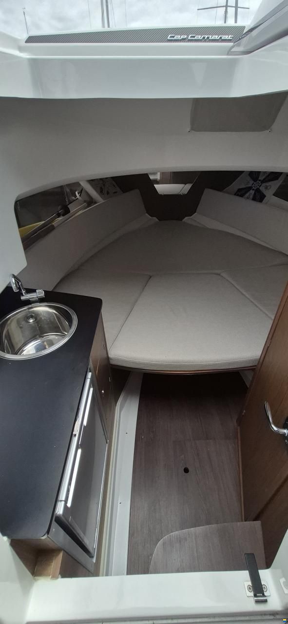 Jeanneau Cap Camarat 7.5 WA 300 CV