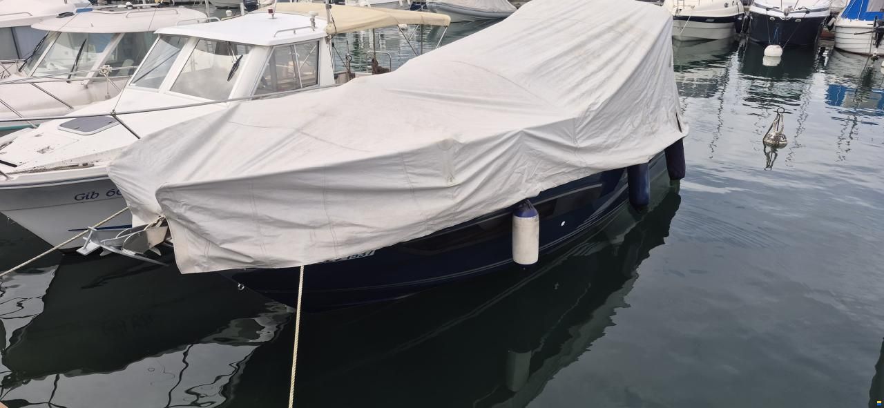 Jeanneau Cap Camarat 7.5 WA 300 CV