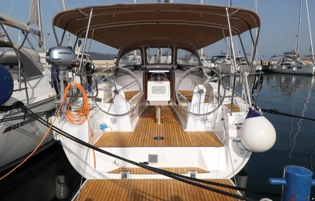 Bavaria CRUISER 34