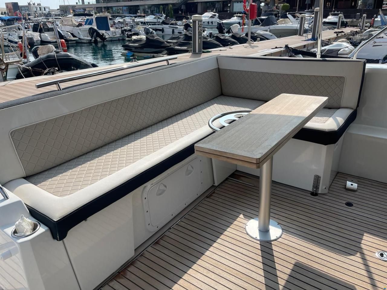 Jeanneau NC 37