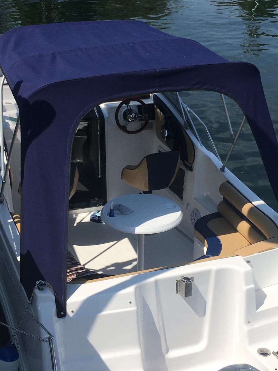Drago 660S Cabin