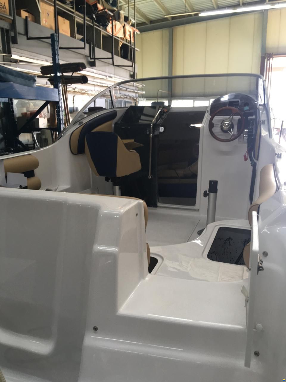 Drago 660S Cabin