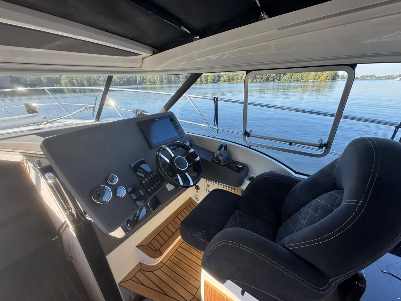 Marex 360 CC