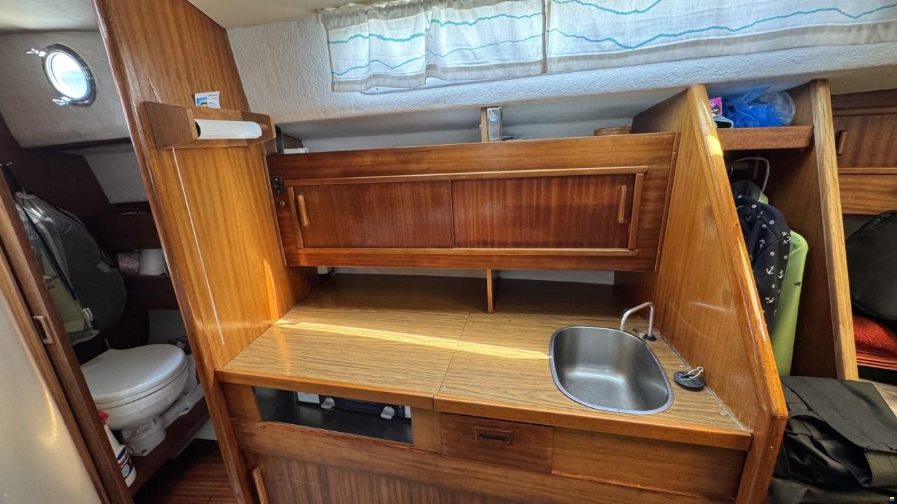 Albin 82 ms